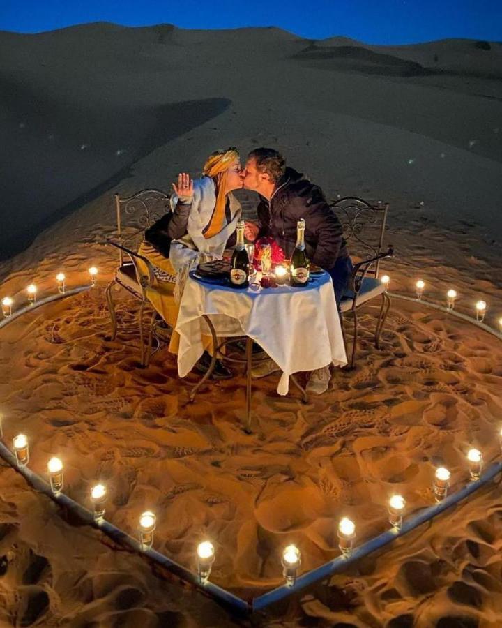 Authentic Desert Luxury Camp 메르주가 외부 사진