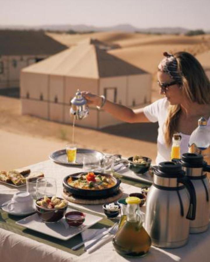 Authentic Desert Luxury Camp 메르주가 외부 사진