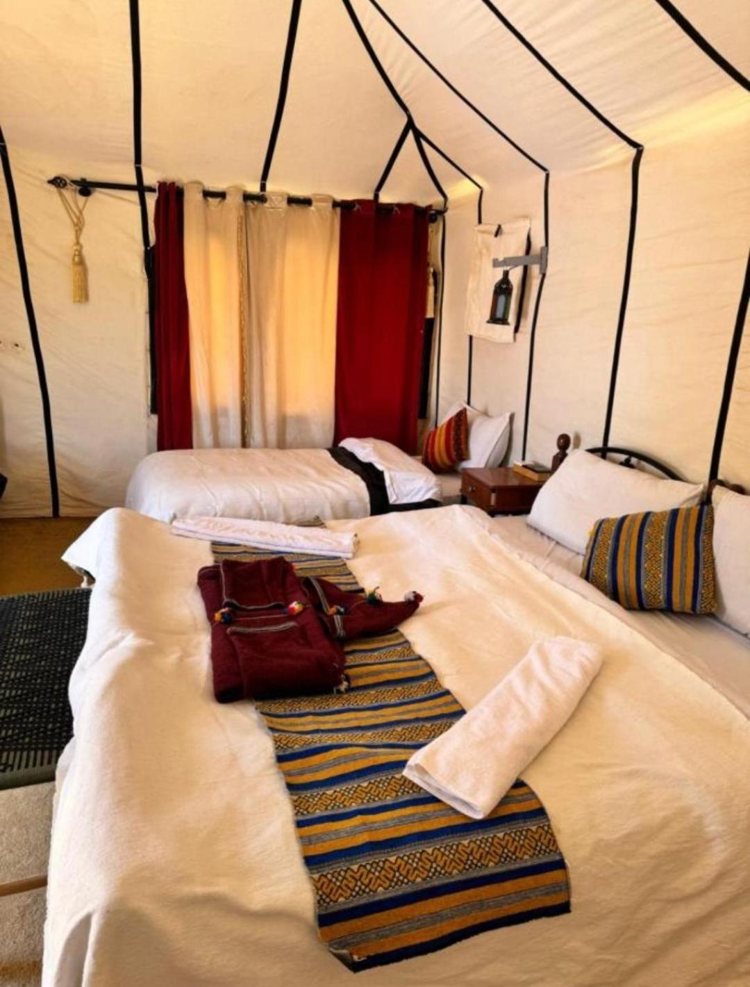 Authentic Desert Luxury Camp 메르주가 외부 사진